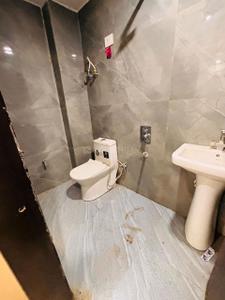 Bathroom Image of 750 Sq.ft 2 BHK Builder Floor for rent in Sultanpur New Delhi for Rs. 25000