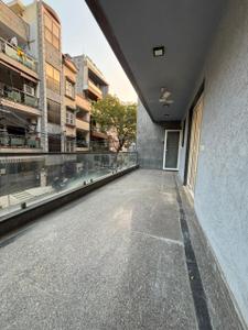 Balcony Image of 2000 Sq.ft 3 BHK Builder Floor for sale in Kirti Nagar New Delhi for Rs. 35000000