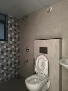 Common Bathroom Image of 1172 Sq.ft 2.5 BHK Apartment / Flat for sale in Shapoorji Pallonji Vanaha, Bavdhan Pune for Rs. 10400000