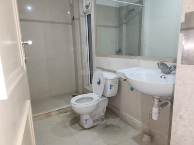 Image of 999 Sq.ft 2 BHK Apartment / Flat for sale in Hiranandani Meadows, Thane West, Thane for Rs. 20500000