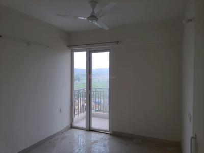 Bedroom Image of 842 Sq.ft 3 BHK Apartment / Flat for sale in Signature Global Golf Green, Sector 79 Gurgaon for Rs. 6900000