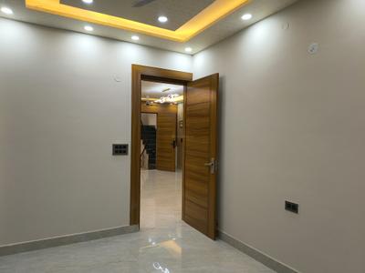 Bedroom Image of 1450 Sq.ft 3 BHK Builder Floor for sale in Indirapuram Ghaziabad for Rs. 11800000