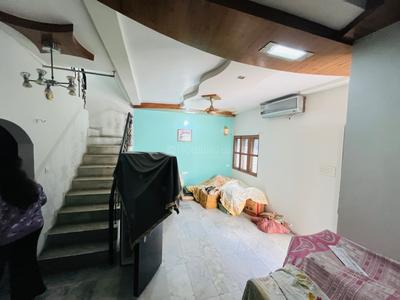 Bedroom Image of 1620 Sq.ft 4 BHK Independent House for rent in Motera Ahmedabad for Rs. 30000