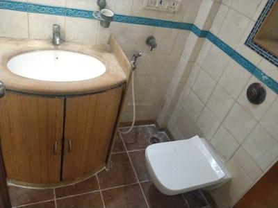 Image of 1000 Sq.ft 2 BHK Apartment / Flat for sale in Andheri West, Mumbai for Rs. 32500000