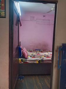 Bedroom Image of 700 Sq.ft 2 BHK Apartment / Flat for sale in Jahangirpuri New Delhi for Rs. 3500000