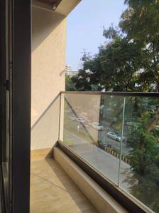 Living Room Image of 2000 Sq.ft 3 BHK Apartment / Flat for rent in Gateway, Santacruz West Mumbai for Rs. 215000