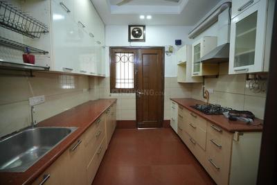 Kitchen Image of 2300 Sq.ft 3 BHK Builder Floor for sale in Jangpura New Delhi for Rs. 70000000
