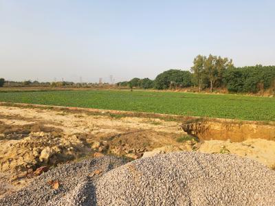 Image of 800 Sq.ft Residential Plot / Land for sale in Basantpur Saitli, Ghaziabad for Rs. 2850000