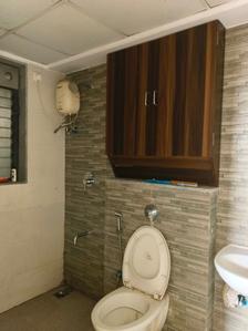 Common Bathroom Image of 900 Sq.ft 2 BHK Apartment / Flat for sale in Lodha Lakeshore Greens, Palava Phase 2 Thane for Rs. 3850000