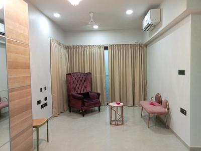 Living Room Image of 1100 Sq.ft 2 BHK Apartment / Flat for rent in Khar Danda Mumbai for Rs. 220000