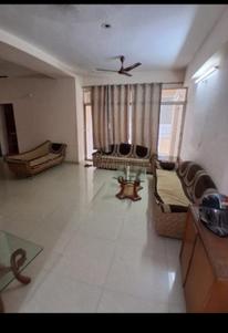 Hall Image of 2000 Sq.ft 3 BHK Apartment / Flat for rent in Vasna Ahmedabad for Rs. 27500