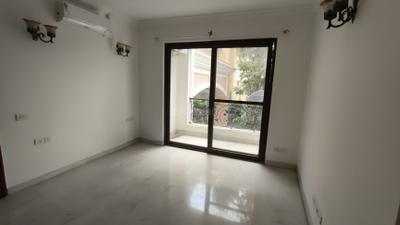 Bedroom Image of 3500 Sq.ft 3 BHK Apartment / Flat for rent in Frazer Town Bengaluru for Rs. 211000
