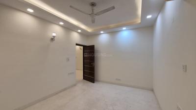 Bedroom Image of 1750 Sq.ft 3 BHK Apartment / Flat for rent in Vasant Kunj New Delhi for Rs. 90000