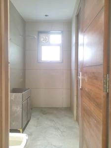 Common Bathroom Image of 2000 Sq.ft 4 BHK Builder Floor for sale in Green Field Colony Faridabad for Rs. 18500000