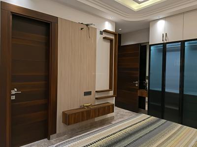 Bedroom Image of 2200 Sq.ft 5 BHK Builder Floor for sale in Indirapuram Ghaziabad for Rs. 36500000