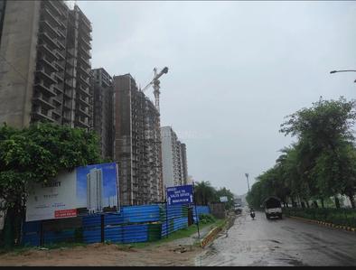Image of 1450 Sq.ft 3 BHK Apartment / Flat for sale in Omaxe Grand Omaxe, Gomti Nagar, Lucknow for Rs. 9000000