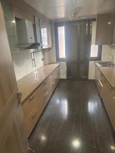 Kitchen Image of 2000 Sq.ft 3 BHK Builder Floor for rent in Kirti Nagar New Delhi for Rs. 60000