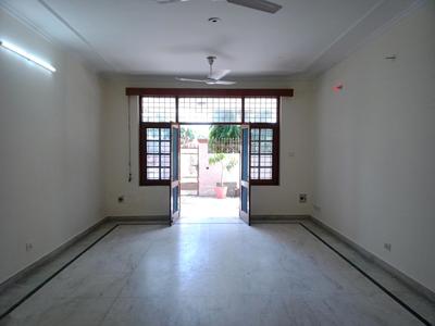Flats for Rent in Sector 34, Noida Without Brokerage 7+ Owner - Main Image