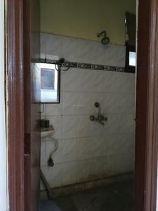 Common Bathroom Image of 450 Sq.ft 1 BHK Builder Floor for sale in Vaishali Ghaziabad for Rs. 3500000