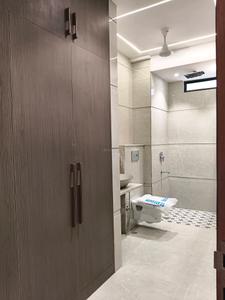 Bedroom Three Image of 2700 Sq.ft 4 BHK Builder Floor for sale in Paramount Luxury Floors Sushant Lok 3 B Block, Sector 57 Gurgaon for Rs. 36500000