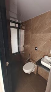 Bathroom Image of 1350 Sq.ft 3 BHK Apartment / Flat for sale in Vile Parle West Mumbai for Rs. 40500000