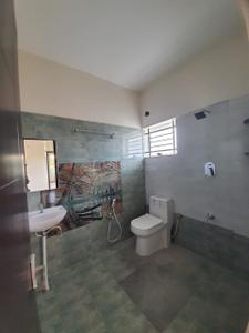 Bathroom Image of 750 Sq.ft 2 BHK Independent House for rent in Bilekahalli Bengaluru for Rs. 29500
