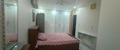 Bedroom Image of 2000 Sq.ft 4 BHK Duplex for rent in DDA Sector C Pocket 9, Vasant Kunj New Delhi for Rs. 120000
