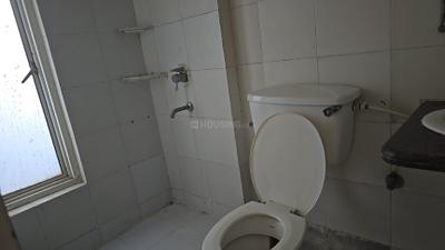 Image of 1040 Sq.ft 2 BHK Apartment / Flat for rent in Supertech Livingston, Crossings Republik, Ghaziabad for Rs. 18500