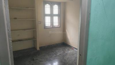 Bedroom Image of 700 Sq.ft 2 BHK Builder Floor for rent in Thiruvallur Chennai for Rs. 7700