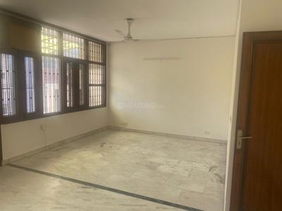 Bedroom Image of 2500 Sq.ft 3 BHK Builder Floor for rent in Kailash Colony New Delhi for Rs. 100000