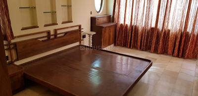 Bedroom Image of 950 Sq.ft 2 BHK Apartment / Flat for sale in Juhu Mumbai for Rs. 50000000