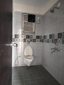 Common Bathroom Image of 1500 Sq.ft 3 BHK Apartment / Flat for rent in Sanghvi Siddhi Samruddhi, Katraj Pune for Rs. 27000