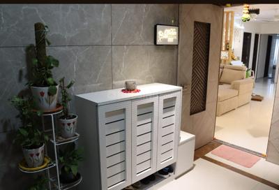 Bathroom Image of 750 Sq.ft 2 BHK Apartment / Flat for sale in Madhav Dham, Malad East Mumbai for Rs. 19000000