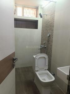 Bathroom Image of 2500 Sq.ft 3 BHK Apartment / Flat for rent in Banjara Hills Hyderabad for Rs. 70000