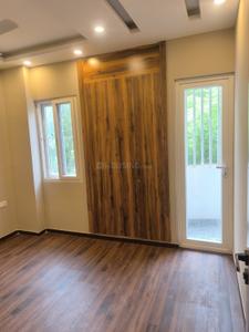 Bedroom Image of 1620 Sq.ft 3 BHK Builder Floor for rent in Lajpat Nagar New Delhi for Rs. 90000