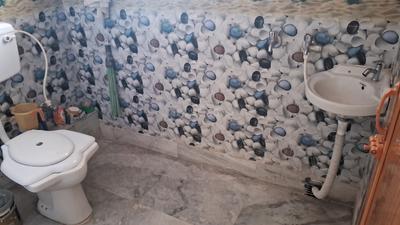 Bathroom Image of 650 Sq.ft 2 BHK Apartment / Flat for sale in Purba Barisha Kolkata for Rs. 2100000