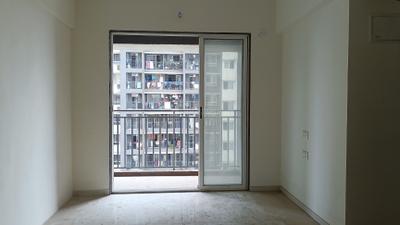 Living Room Image of 750 Sq.ft 1 BHK Apartment / Flat for sale in Ajmera One Kalyan, Kalyan West Kalyan for Rs. 4500000