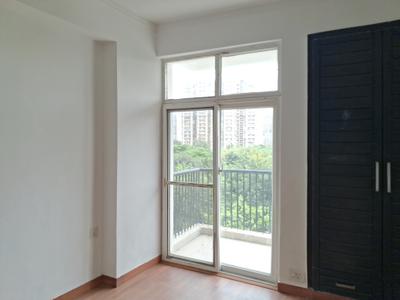 Bedroom Image of 999 Sq.ft 2 BHK Apartment / Flat for sale in Amrapali Platinum, Sector 119 Noida for Rs. 9050000