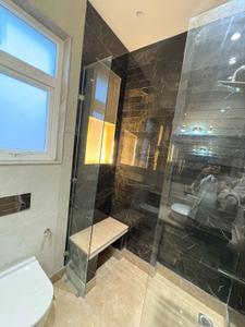 Bathroom Image of 4500 Sq.ft 4 BHK Independent House for rent in Panchsheel Park New Delhi for Rs. 325000