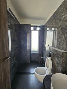 Bathroom Image of 2600 Sq.ft 4 BHK Apartment / Flat for sale in Sky Line Shreeji The Status, Parijat Nagar Nashik for Rs. 23500000