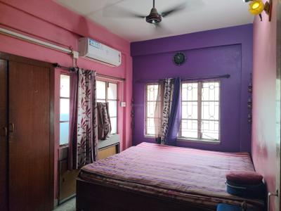 Bedroom Image of 800 Sq.ft 2 BHK Independent House for rent in Airport Gate no. 1 Kolkata for Rs. 16000