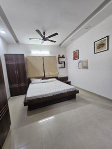 Bedroom Image of 3500 Sq.ft 4 BHK Independent House for rent in Thaltej Ahmedabad for Rs. 125000