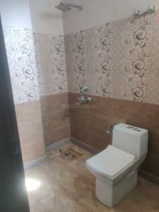 Bathroom Image of 1900 Sq.ft 2 BHK Builder Floor for rent in Palam Vihar Extension Gurgaon for Rs. 18500