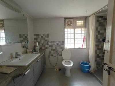 Bathroom Image of 2160 Sq.ft 3 BHK Villa for sale in Satellite Ahmedabad for Rs. 28000000