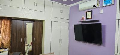 Bedroom Image of 1700 Sq.ft 3 BHK Apartment / Flat for rent in Trimurti Apartments, Sector 12 Dwarka New Delhi for Rs. 55000