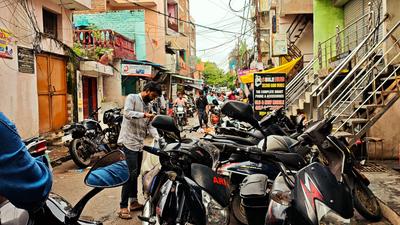 Others image of 280.0 Sq.ft   Shop for rent in Naka Hindola for 40000