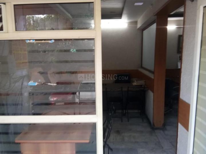 Commercial image of 150.0 Sq.ft   Shop for sale in Hazratganj for 2550000