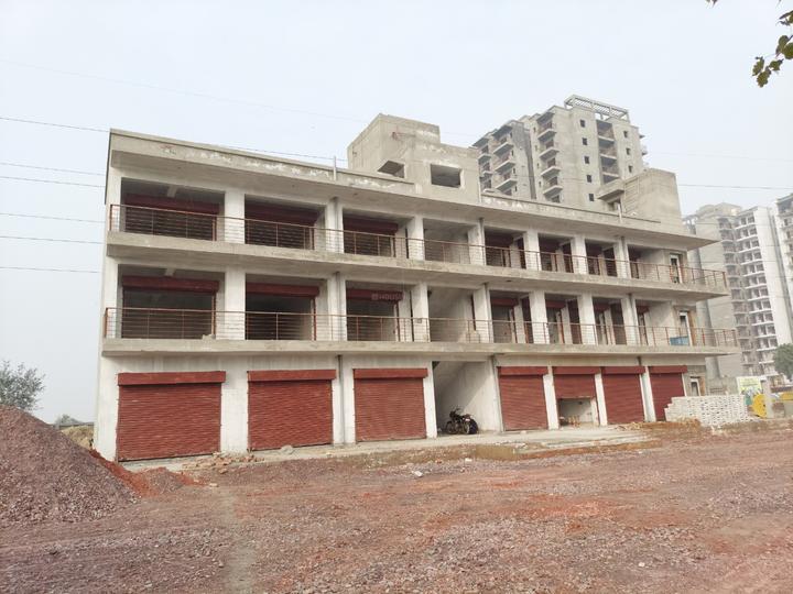 Commercial image of 209.0 Sq.ft   Shop for sale in Sector 70 for 5500000