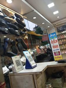 Others image of 550.0 Sq.ft   Showroom for rent in Sultanpura for 120000