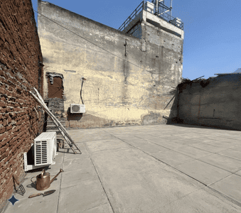 Others image of 1600.0 Sq.ft   Warehouse for rent in Daryaganj for 50000